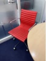 Task / conference chair