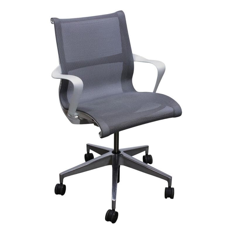 Setu Mesh Chair w Aluminum Base, Gray and White
